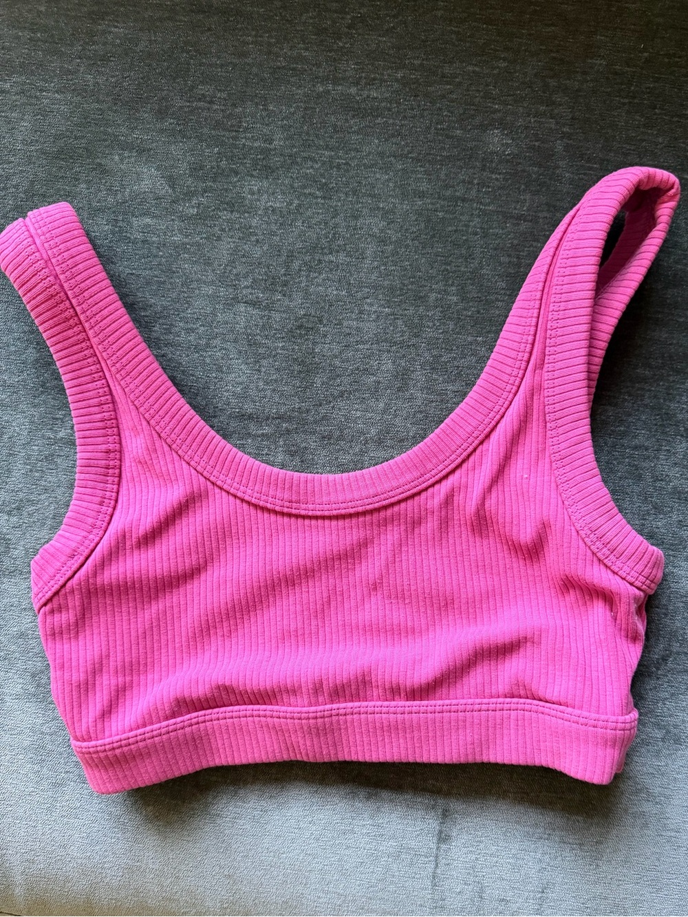 Alo yoga sports bra
